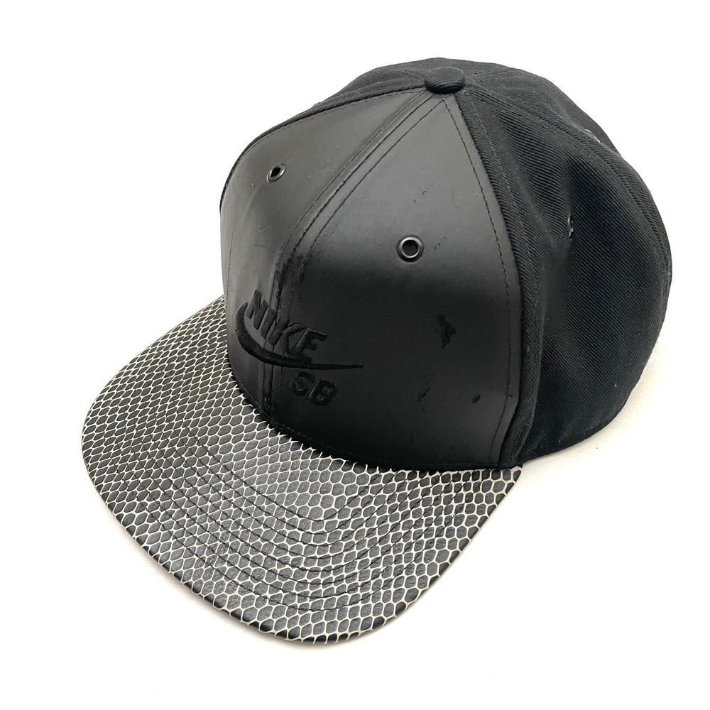 Nike SB Leather / Snakeskin Embroidered Logo Hat Black Adjustable Rare READ